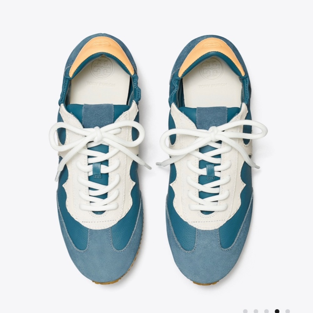 Serif Tory Sneaker